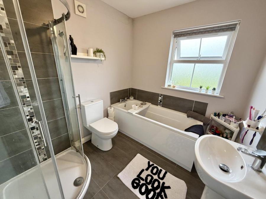 12 Neills Avenue 12 Neills Avenue