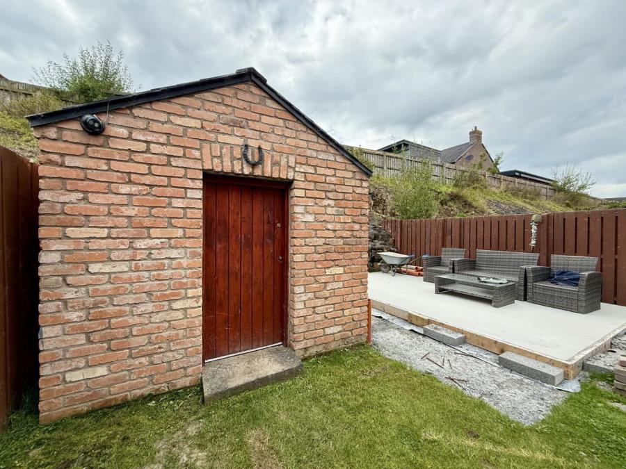 36 Limestone Square, Rock Road