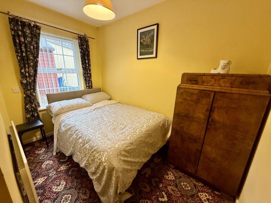 2 Castle Court 2 Castle Court