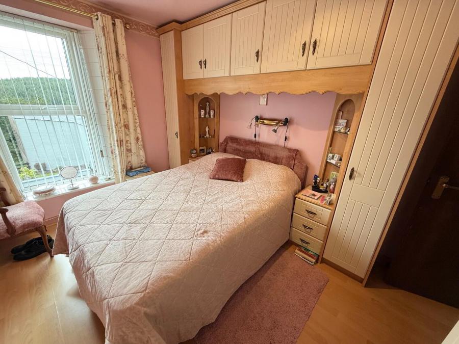 6 Hillside Terrace 6 Hillside Terrace
