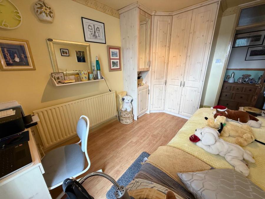 6 Hillside Terrace 6 Hillside Terrace