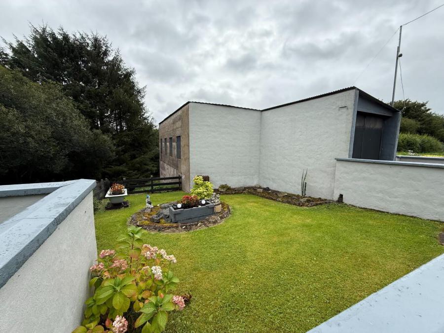 6 Hillside Terrace
