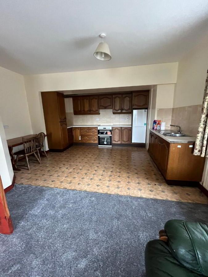1 Castle Lane