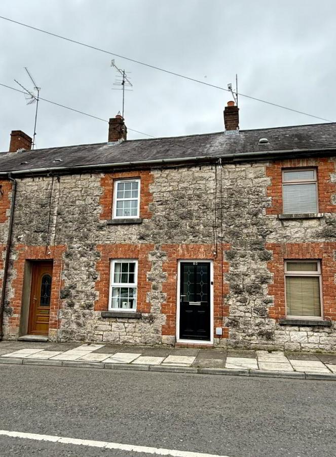 19 Umgola Row