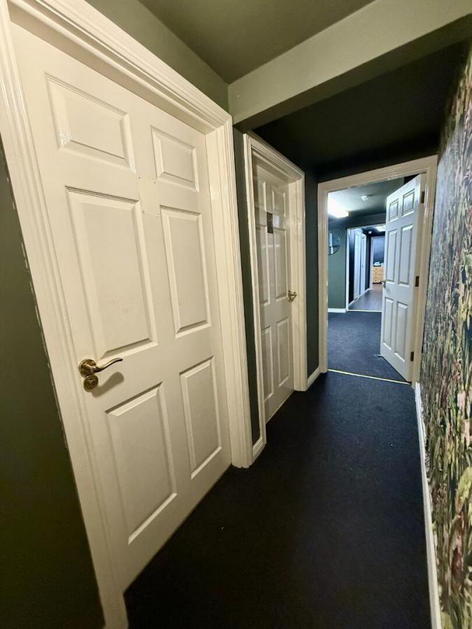 Basement @ 16 Russell Street