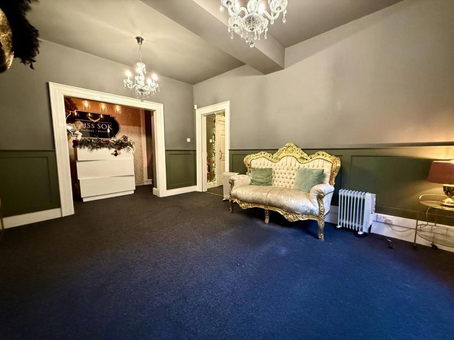 Basement @ 16 Russell Street