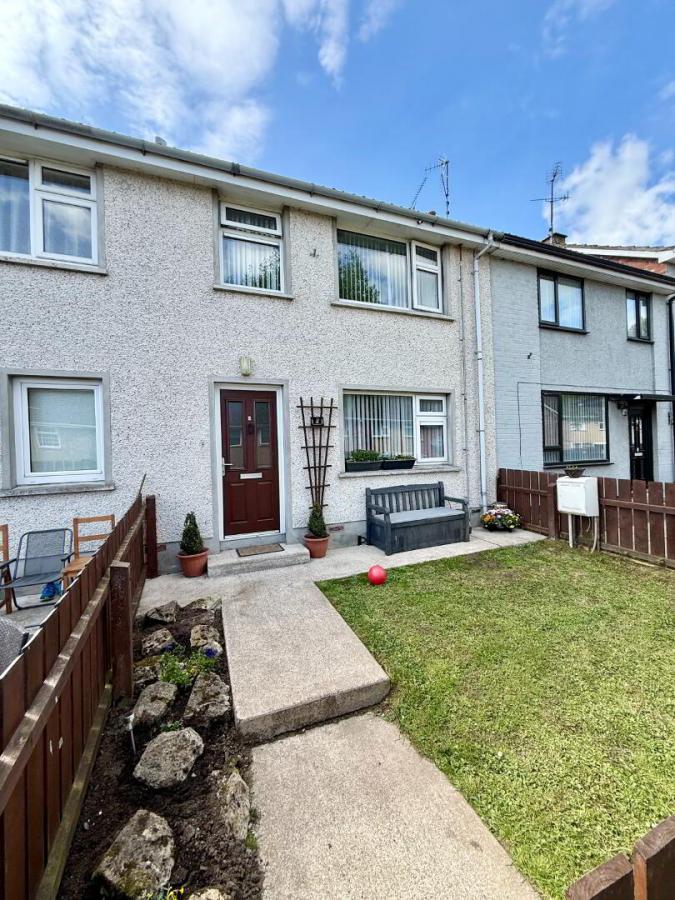 2 Drumbreda Gardens