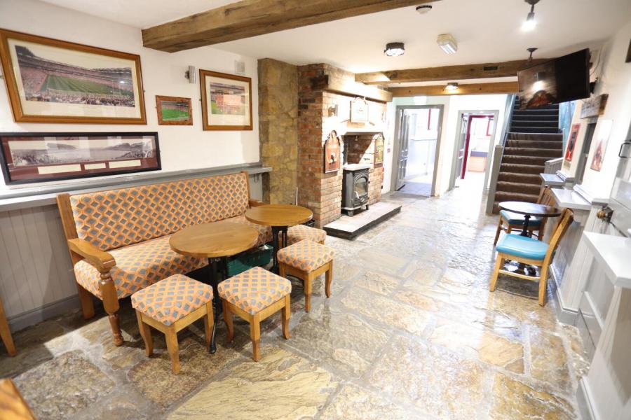 The Gas Lamp, 55 Thomas Street