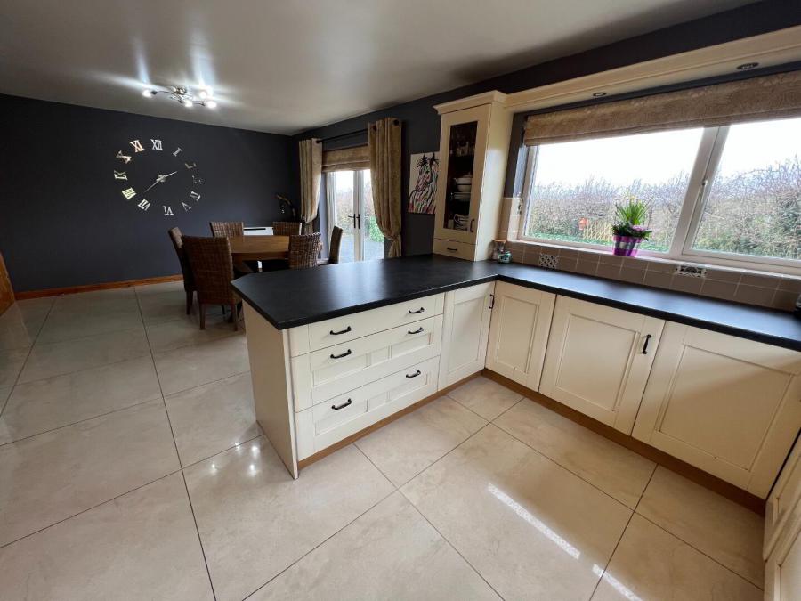 60 Crossbane Road