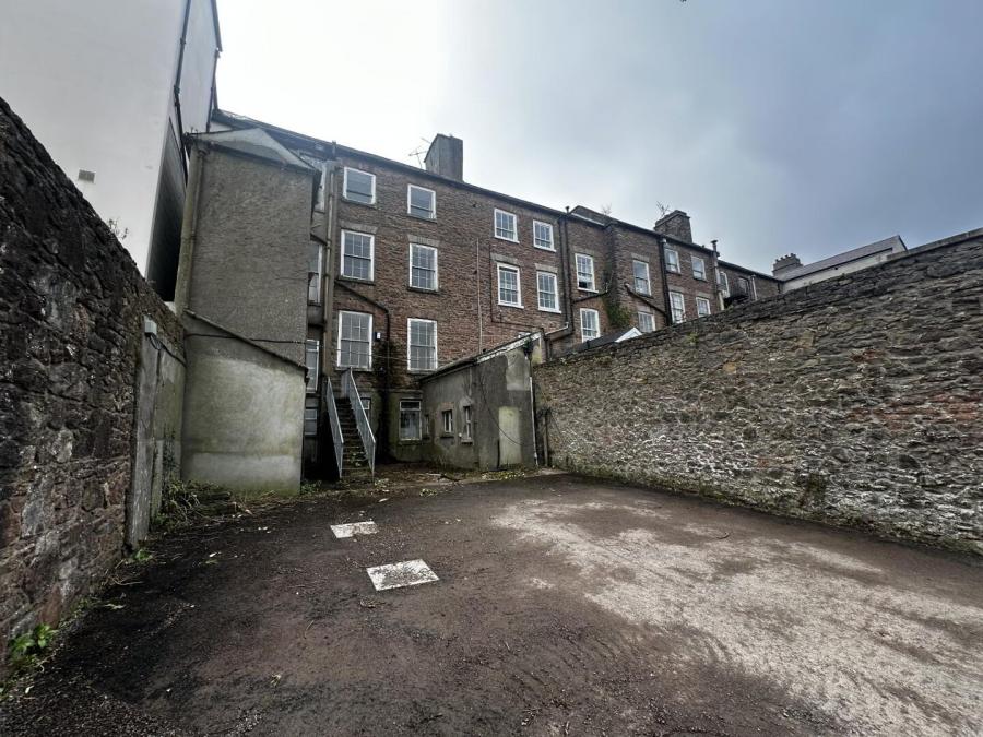 No 2 Seven Houses, 45 Upper English Street