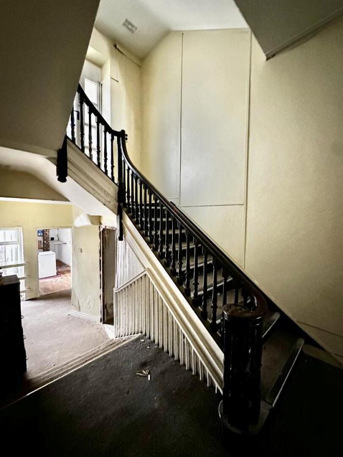 No 2 Seven Houses, 45 Upper English Street