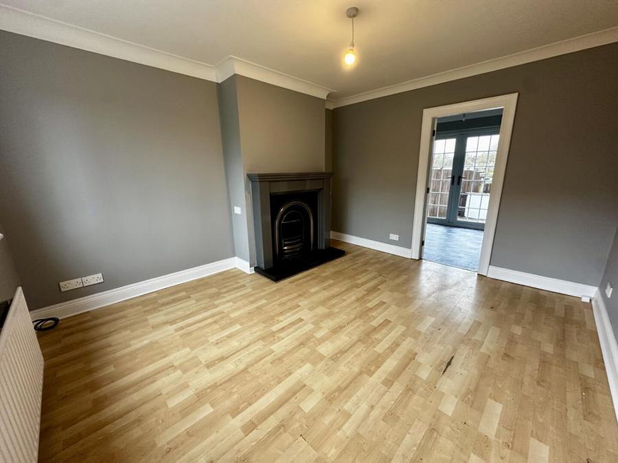 26 Desart Lane Gardens