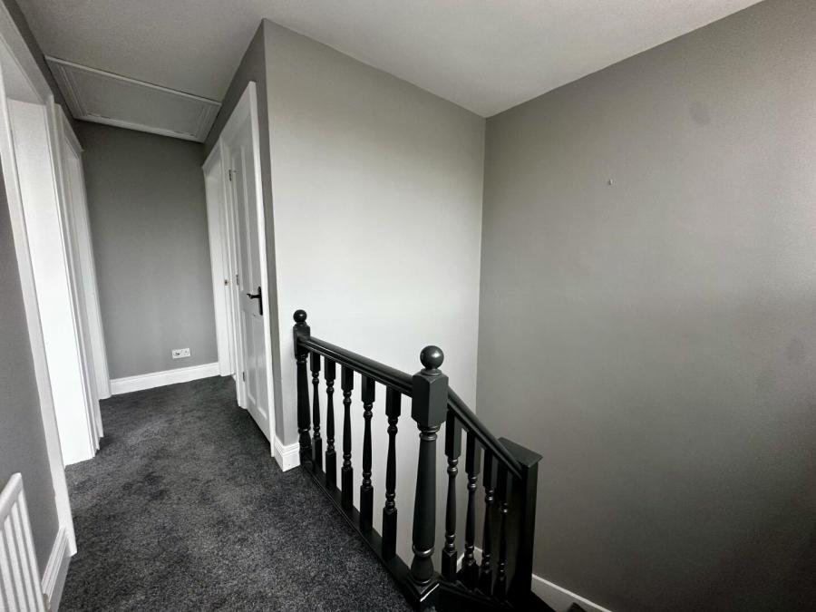 26 Desart Lane Gardens
