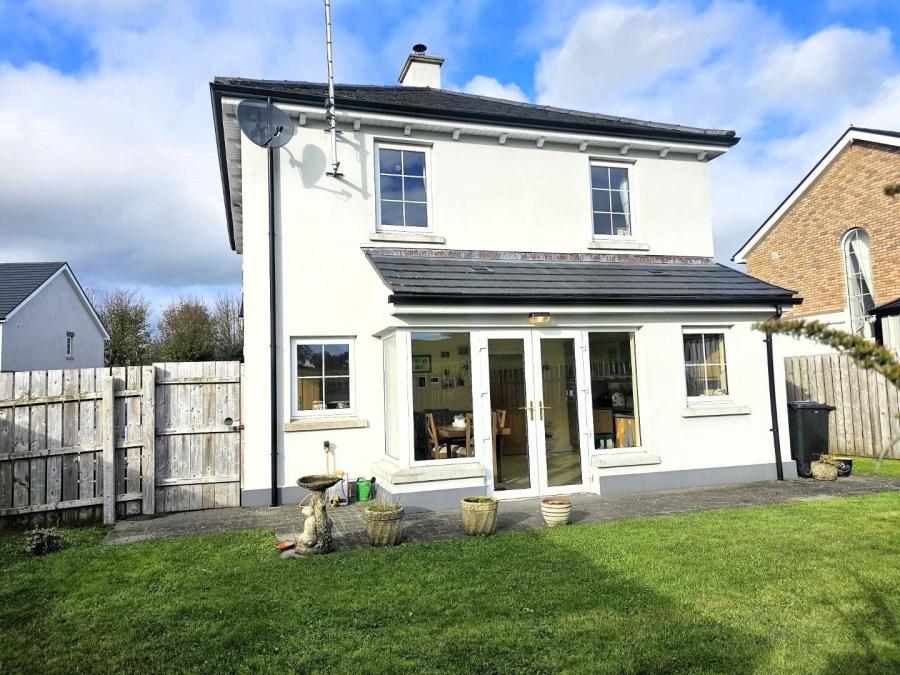 10 Bluebell Glade