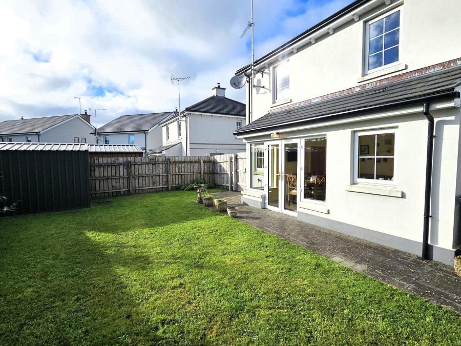 10 Bluebell Glade