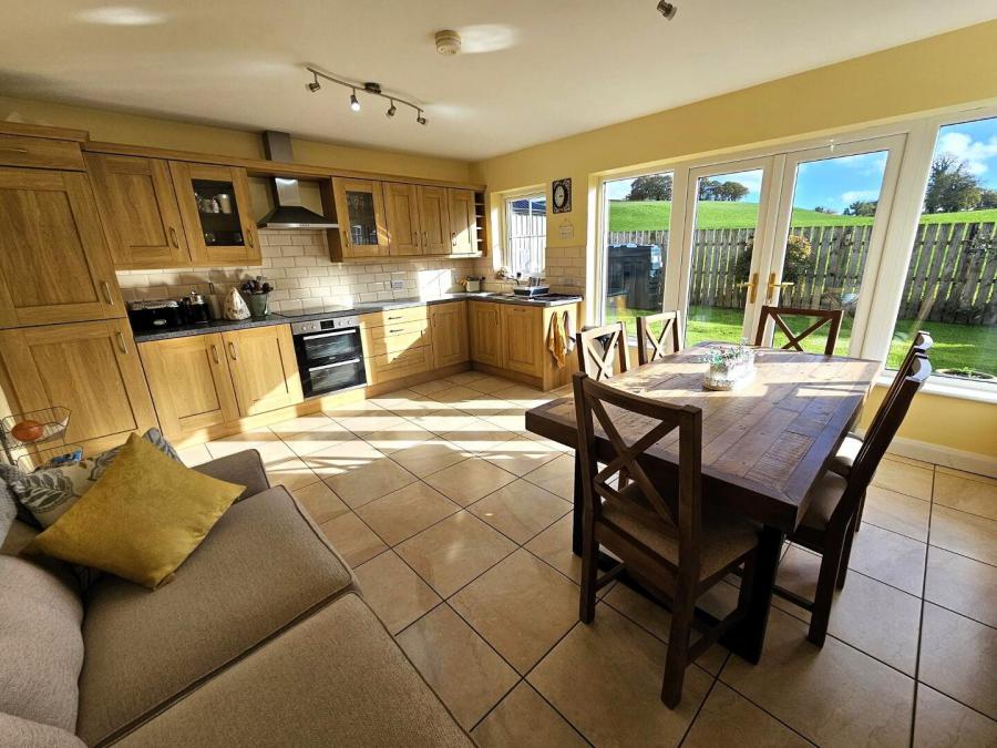 10 Bluebell Glade