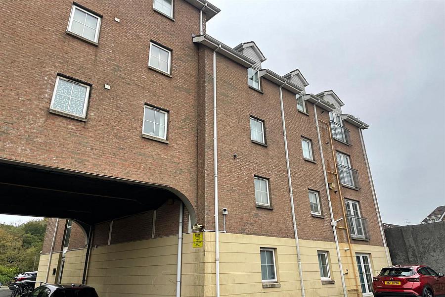 Apt 25 San Antone, Old Suffolk Road, Old Suffolk Road, Belfast, BT11 9PL