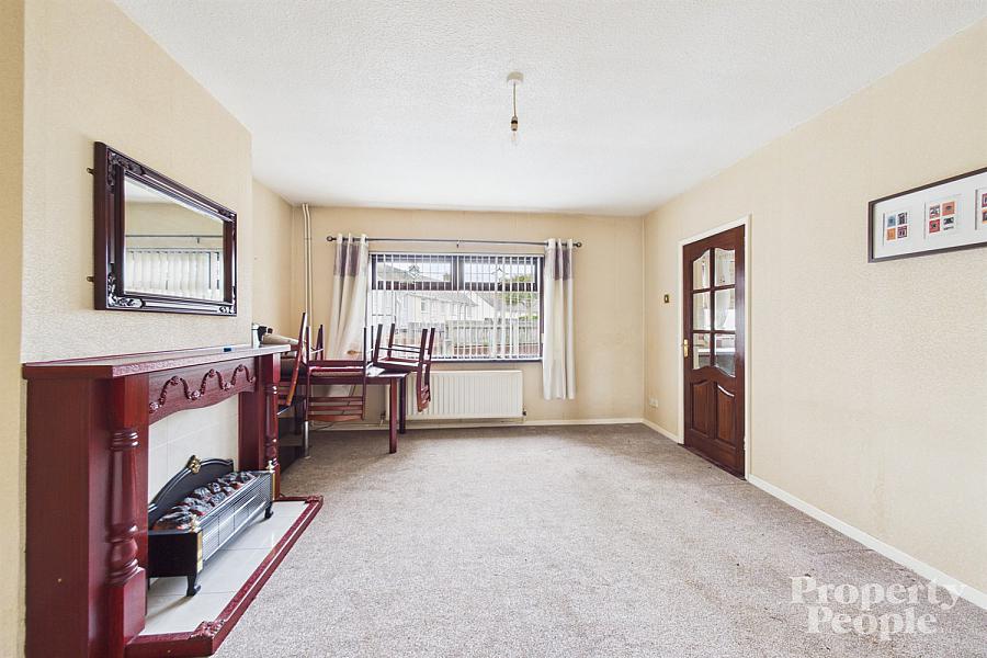 21 Kells Avenue