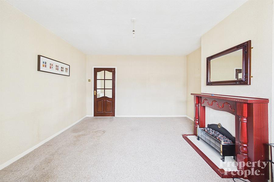 21 Kells Avenue