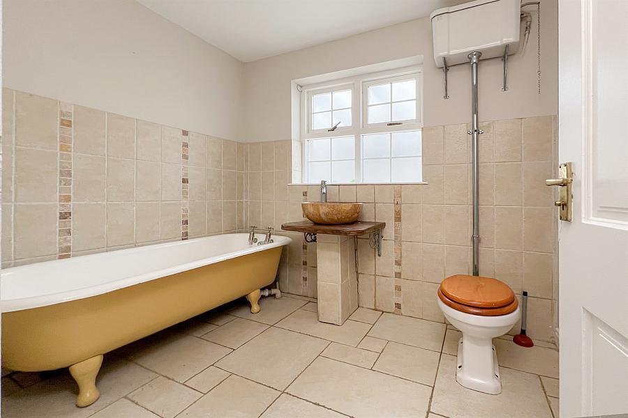 3A Dromara Road