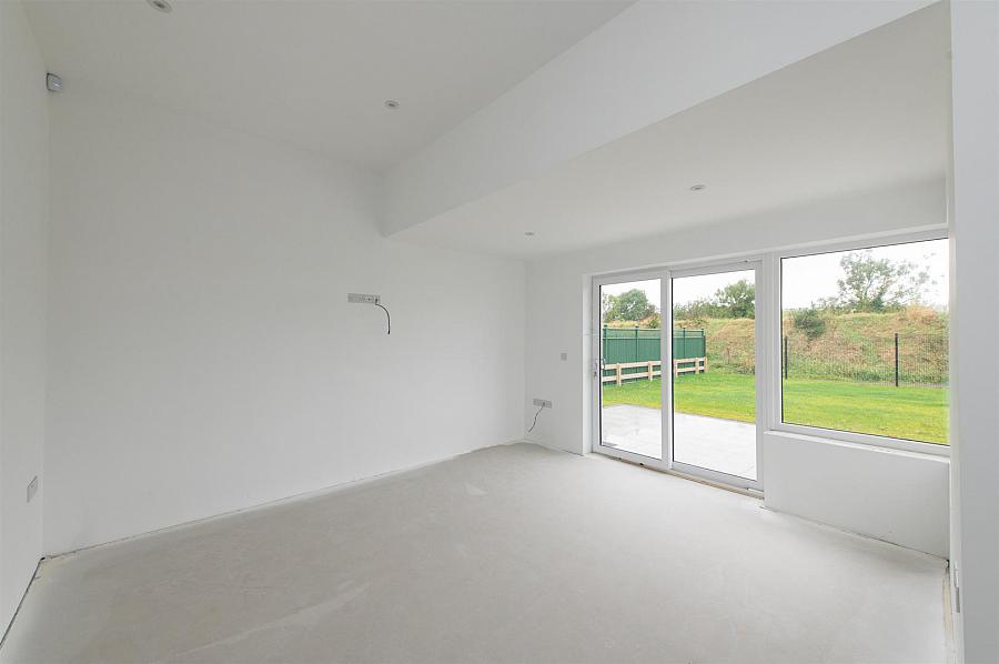 3 Willow Lane