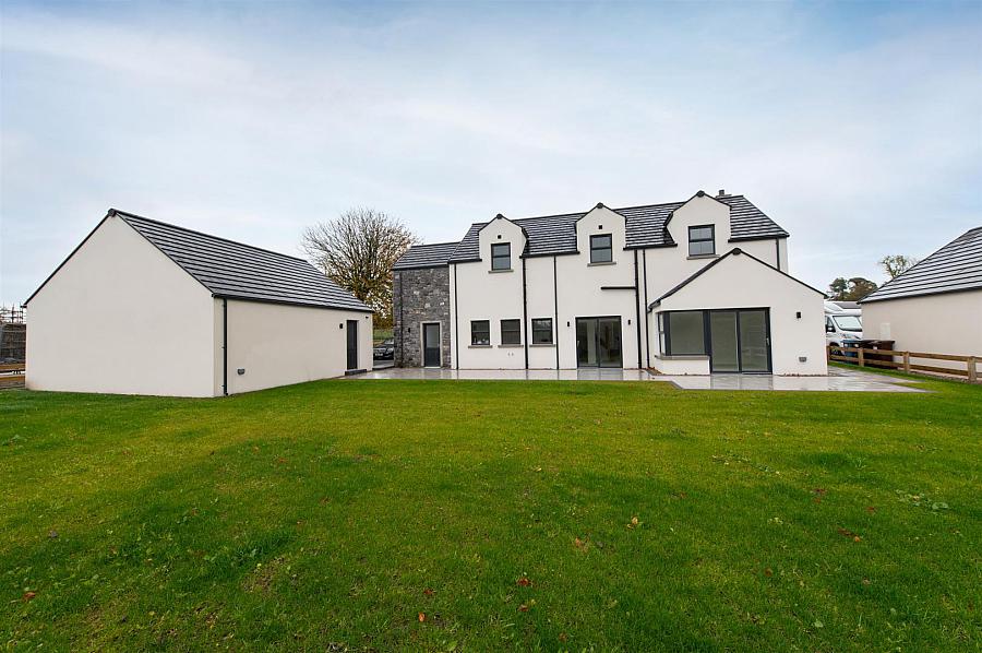 3 Willow Lane