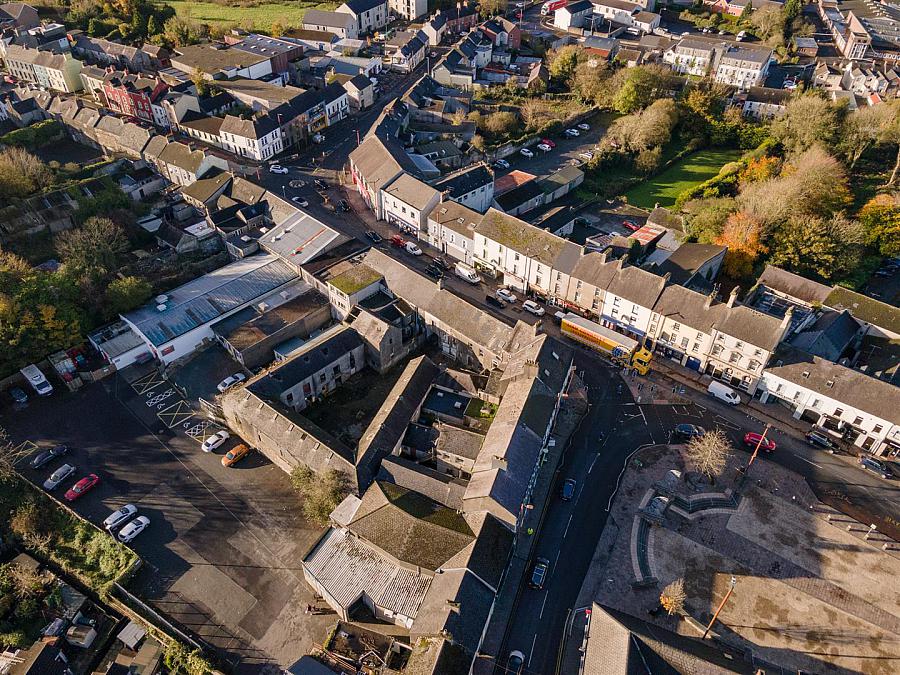 Former Lantern Bar, 18 High Street