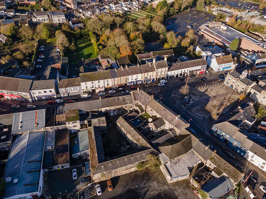 Former Lantern Bar, 18 High Street