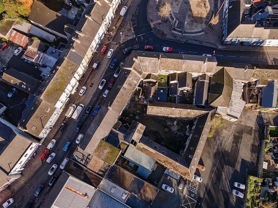 Former Lantern Bar, 18 High Street