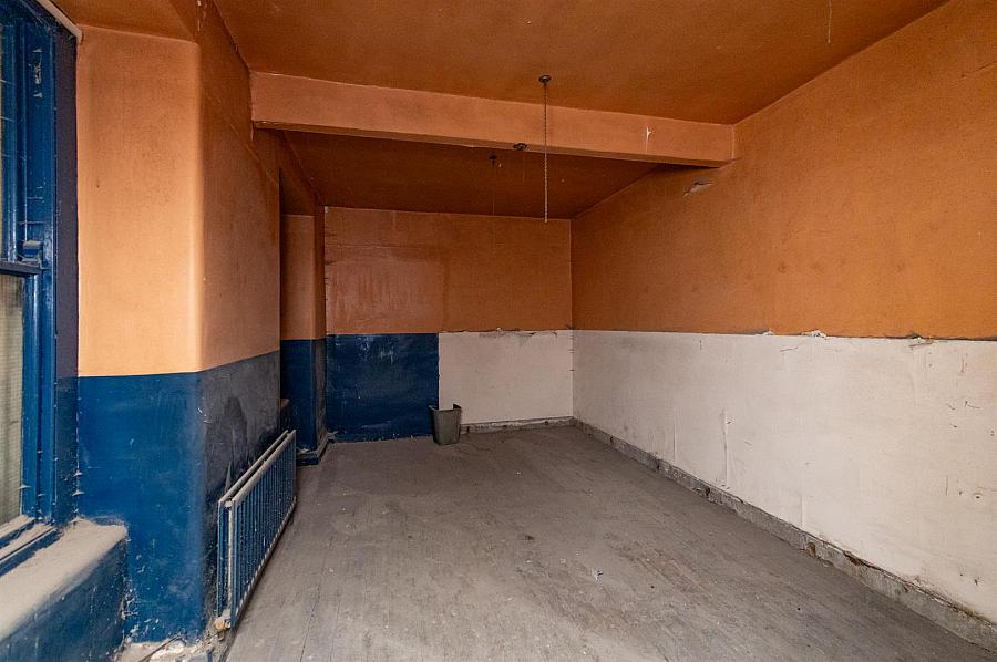 Former Lantern Bar, 18 High Street