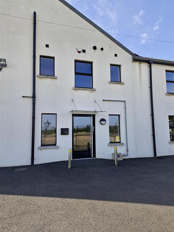 Unit 3 96 Carryduff Road Unit 3 96 Carryduff Road