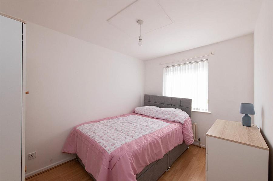 4 Mount Eden