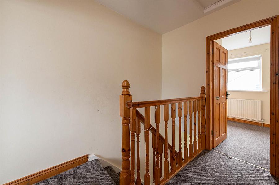 19 Craigs Road