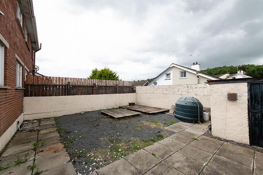 19 Craigs Road