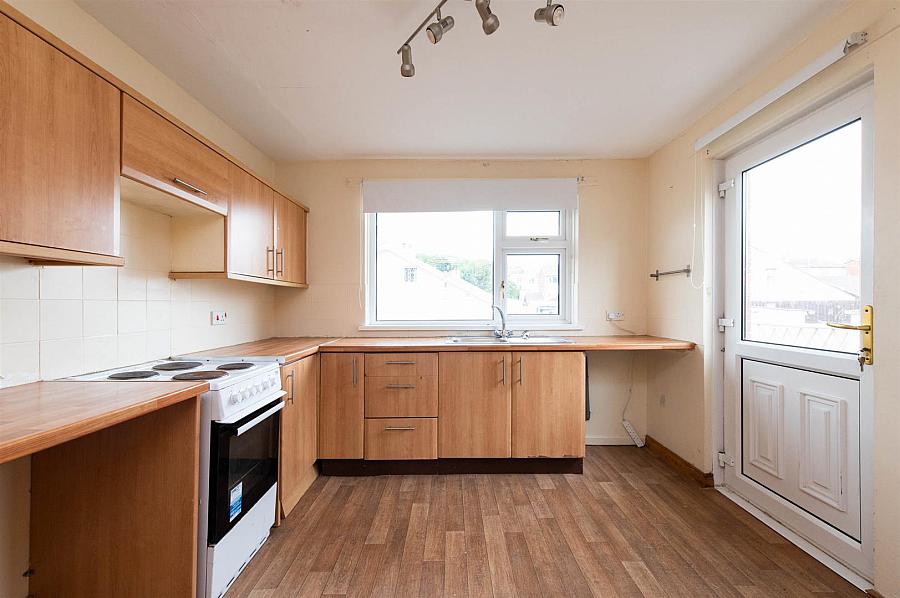 19 Craigs Road