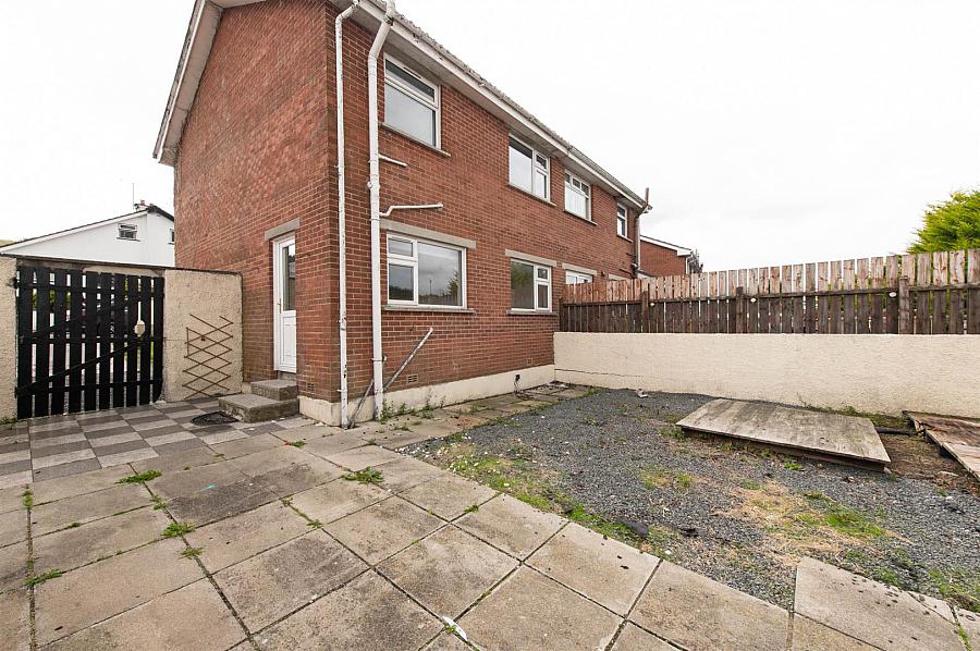 19 Craigs Road