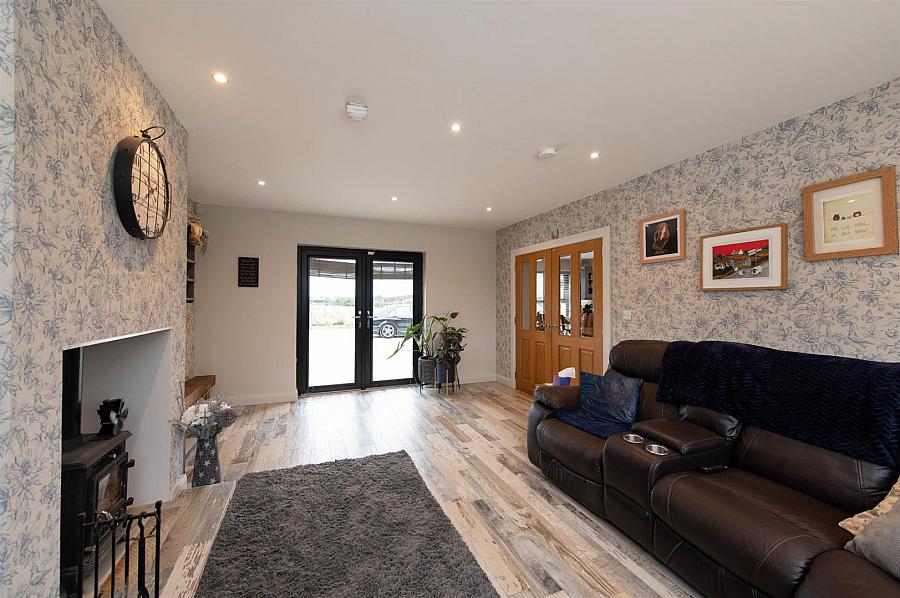 3 Mullaghdrin Road East