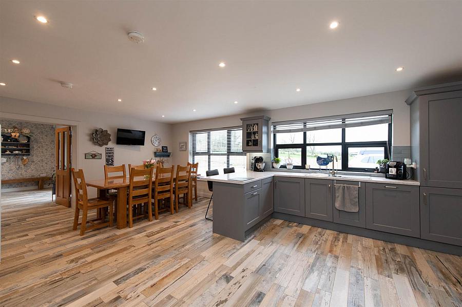 3 Mullaghdrin Road East