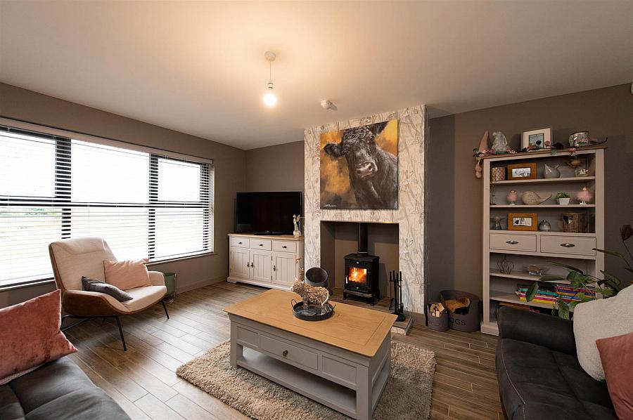3 Mullaghdrin Road East
