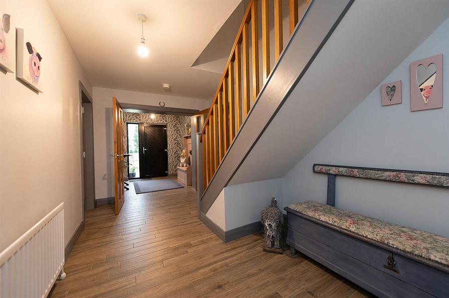 3 Mullaghdrin Road East
