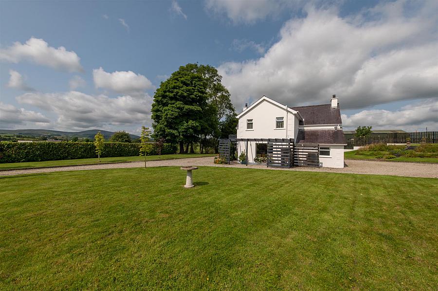 54 Cherryhill Road