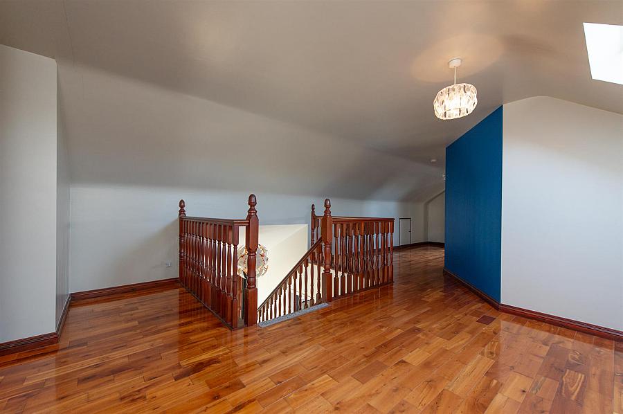 5 Seavaghan Road
