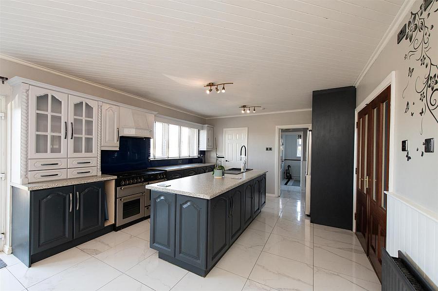 5 Seavaghan Road