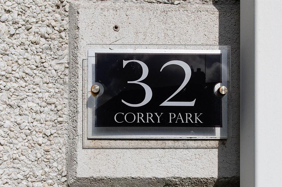 32 Corry Park