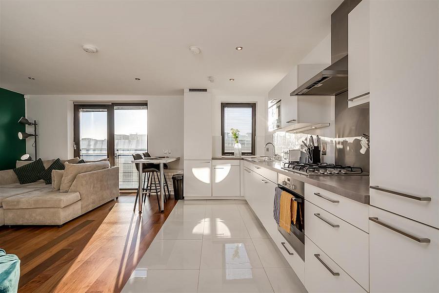 Apt 33 2 Ulster Street