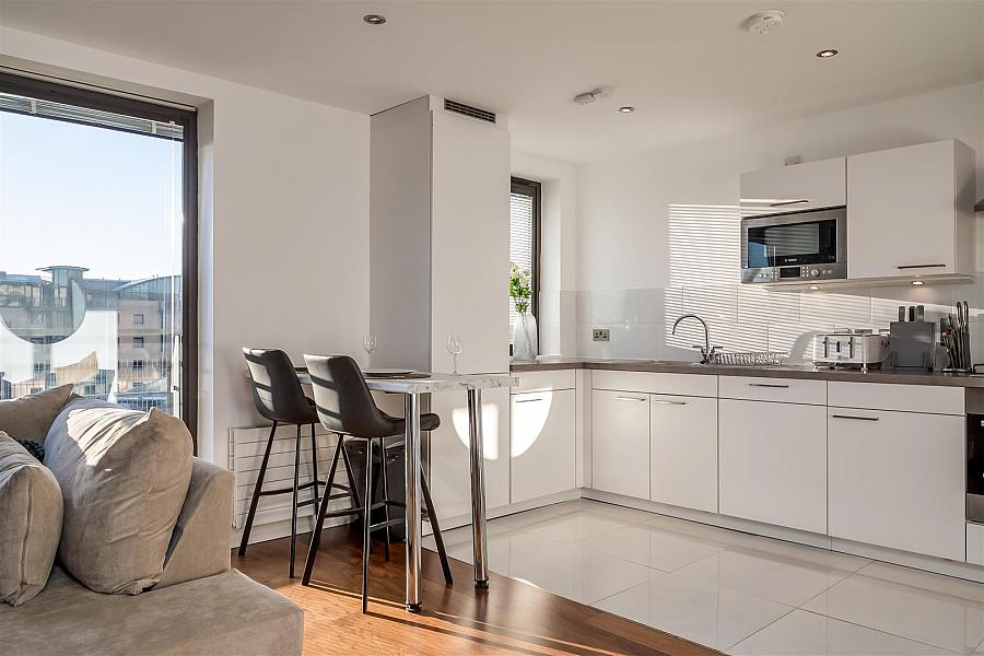 Apt 33 2 Ulster Street