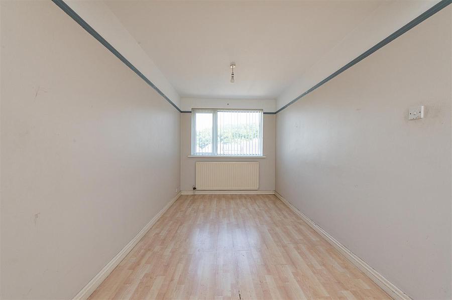 27 Craigs Road