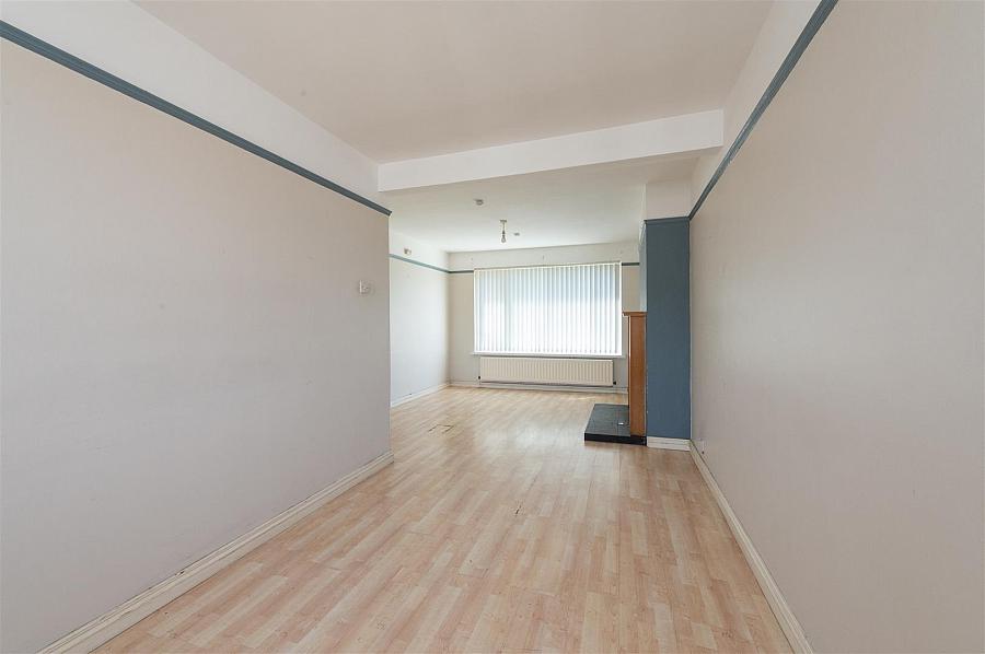 27 Craigs Road