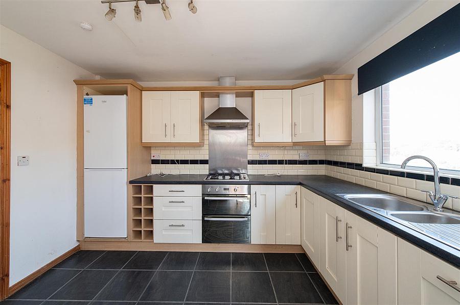 27 Craigs Road