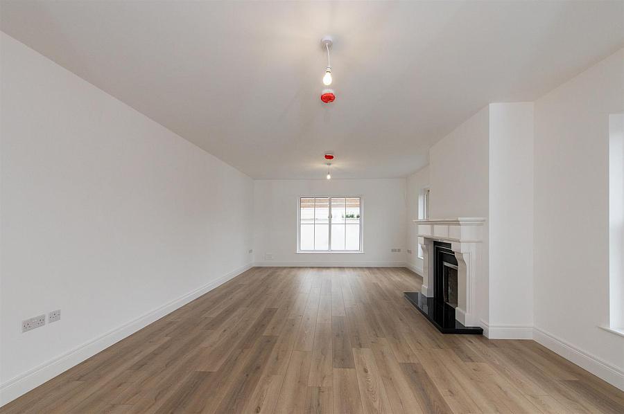 River House, 6 Magheratimpany Road